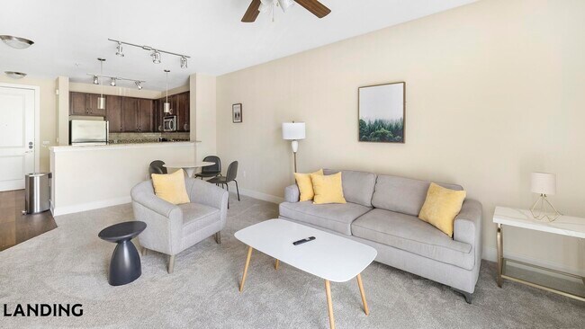 Foto del edificio - 7373 Valley View Ln