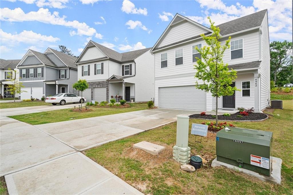 Foto principal - 4942 Hillstone Dr