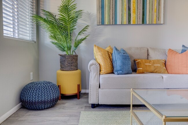 Living  room - Ashford