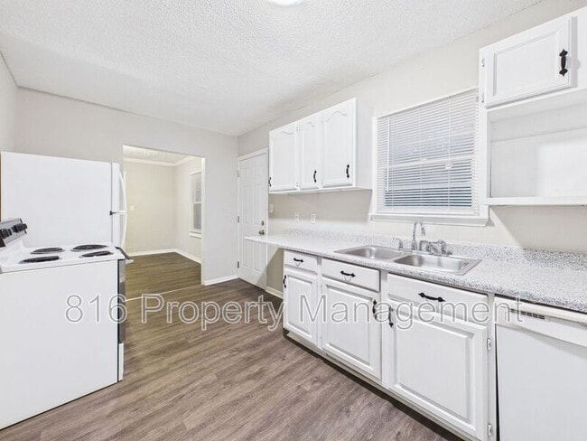 Foto del edificio - 115 Riley St