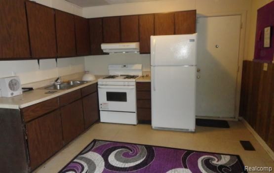 Foto del edificio - 559 Alton Ave