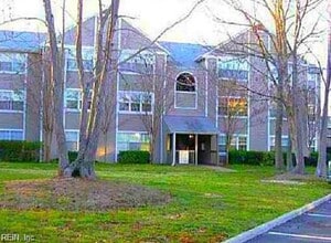 Building Photo - 39 Cape Dorey Dr