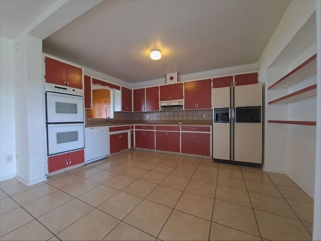 Foto del edificio - 1565 Lake Shipp Dr