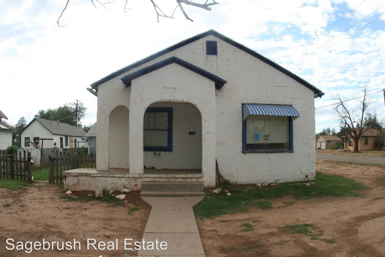 Primary Photo - 2 br, 1 bath House - 1020 Wallace St.