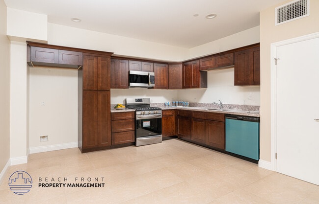 Foto del edificio - 1522 Lomita Blvd.