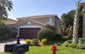 Building Photo - 4648 56th Ln