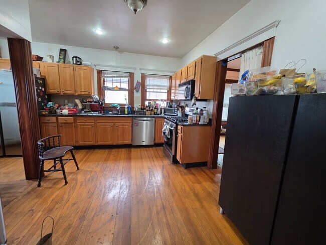 Foto del edificio - 251 Winchester St