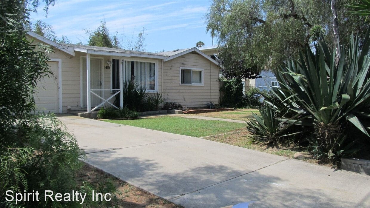 Building Photo - 2 br, 1 bath House - 1419 Holly Ave