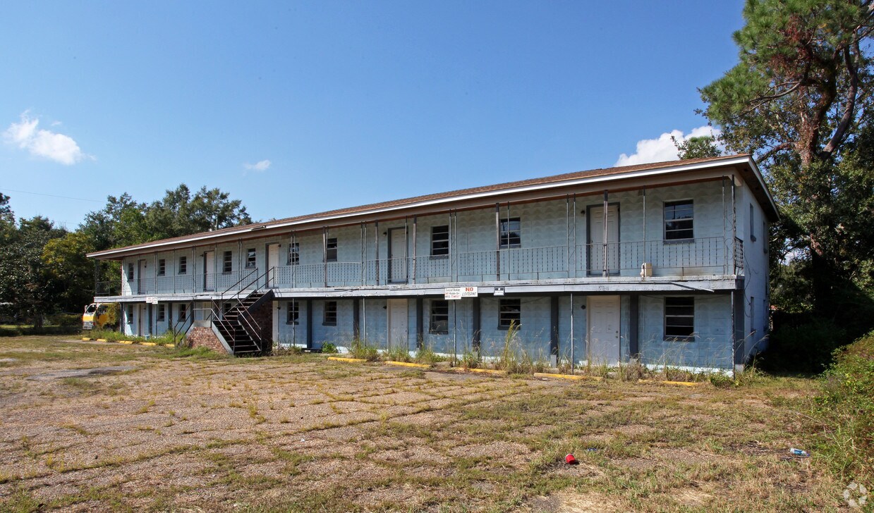 Foto del edificio - 5101 Meridian St