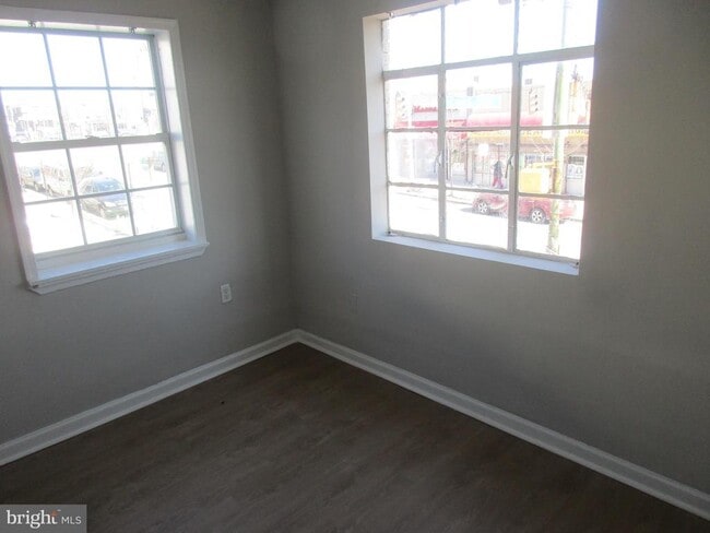 Building Photo - 3406 Belair Rd