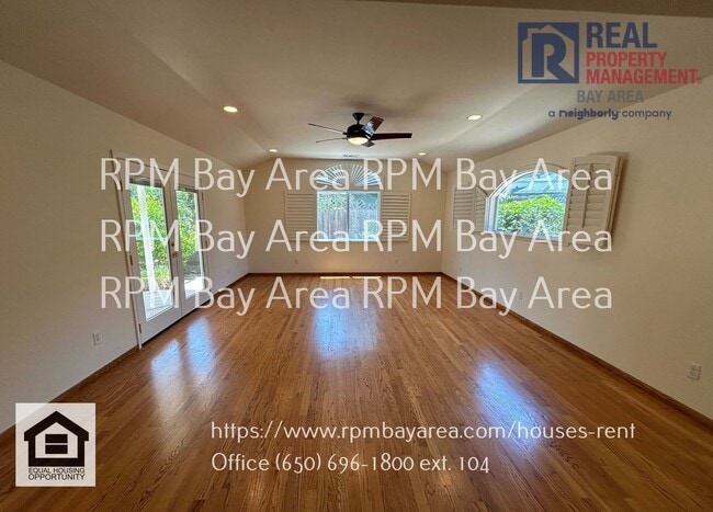Building Photo - Spacious and Classic Home in Sunnyvale 3BD...
