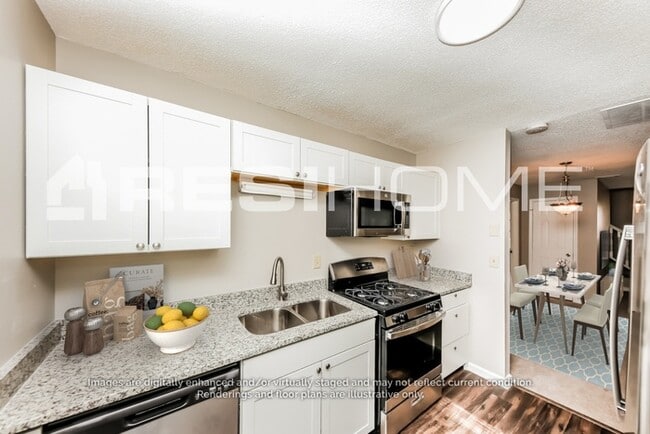 Building Photo - 2406 Iron Horse Dr