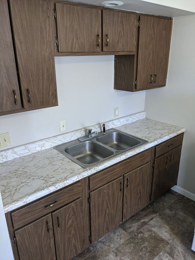 Foto del edificio - 304 Proctor Ln