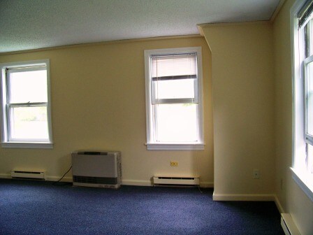 Building Photo - 21 Village Dr