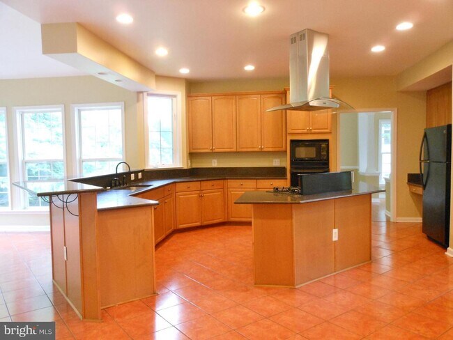 Building Photo - 3623 Serendipity Rd