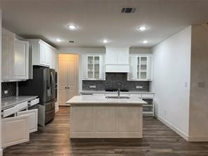 Foto del edificio - 2161 Bonnell St