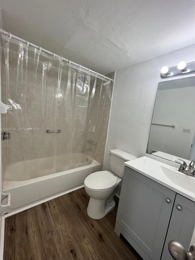 Foto del edificio - 4550 NW 9th St