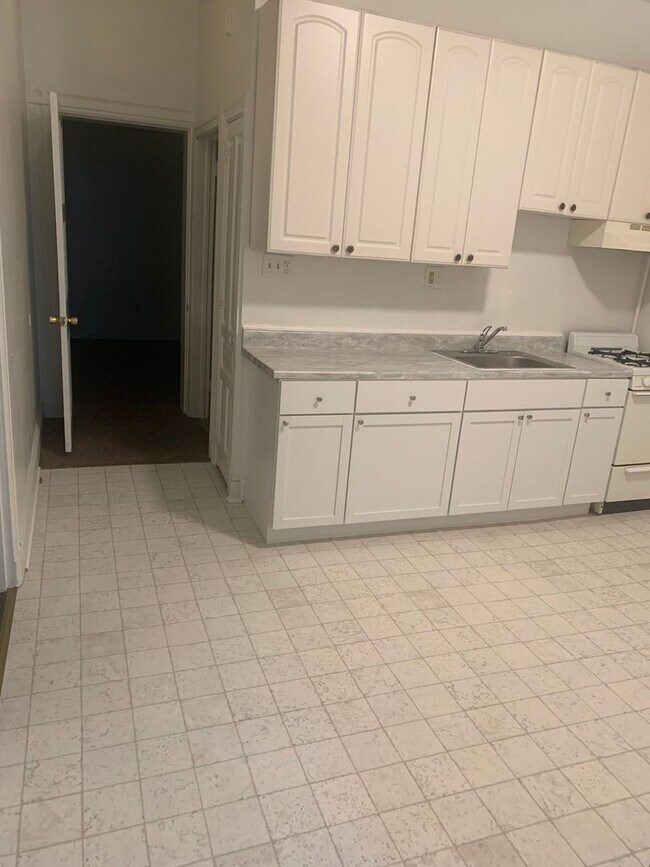 Foto del edificio - Available Now! 1st Floor 1 Bedroom-Downtow...