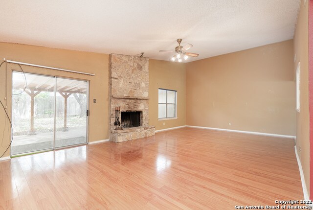 Building Photo - 2303 Stoney Trail Cir