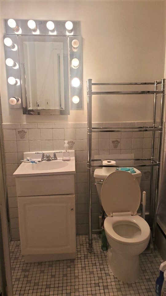 Foto del edificio - 237 Van Vorst St