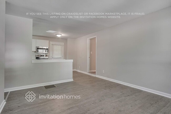 Building Photo - 3590 Collier Dr NW