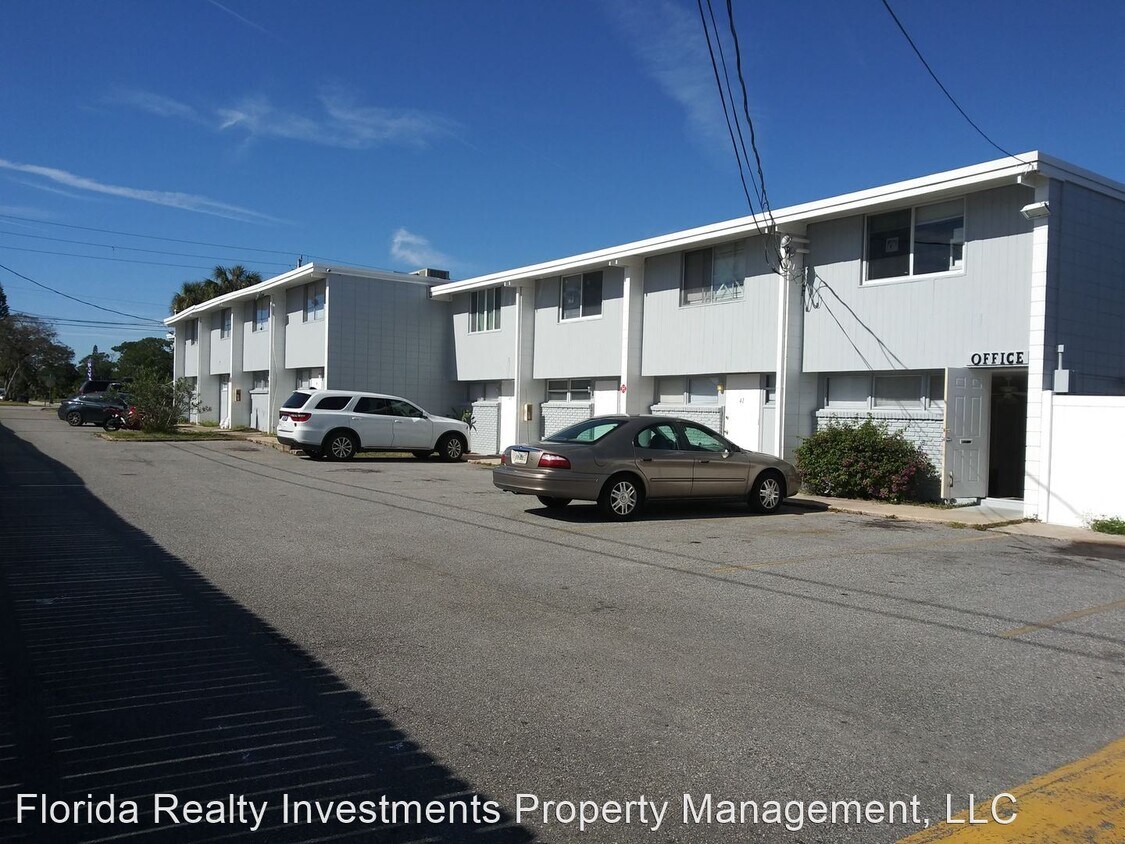 Primary Photo - 1010 N Fiske Blvd
