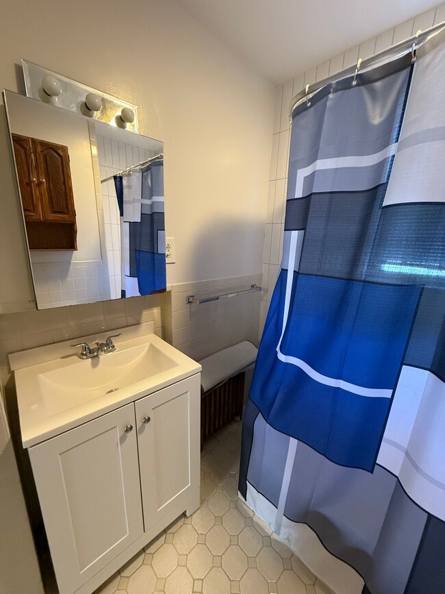 Building Photo - 91 Wallingford Rd