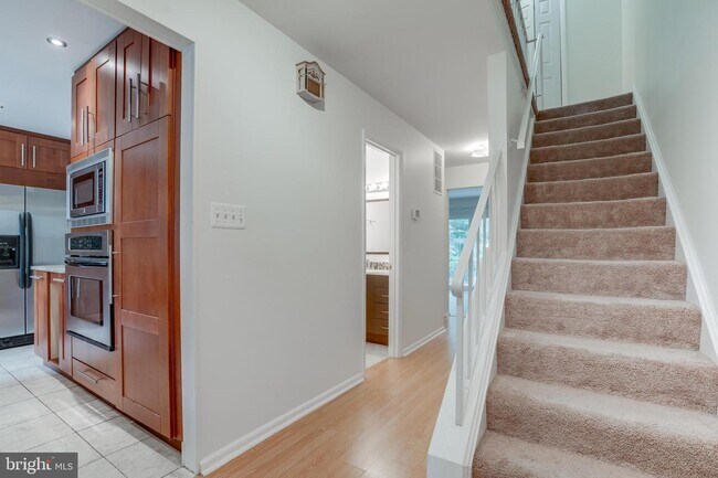Foto del edificio - 12260 Greenleaf Ave