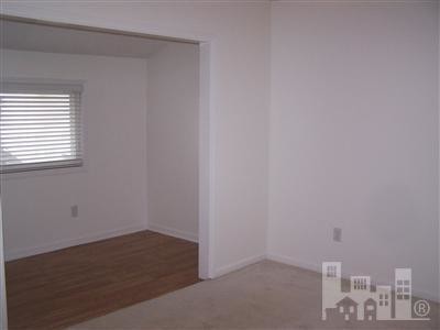 Building Photo - 102 Driftwood Ct