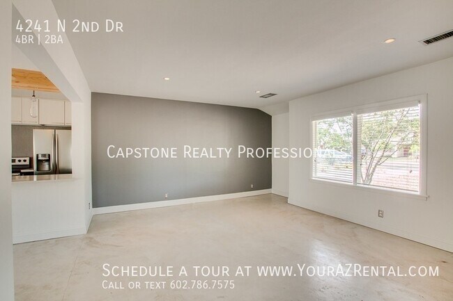 Building Photo - GORGEOUS 4 Bedroom 2 Bath Downtown Phoenix...