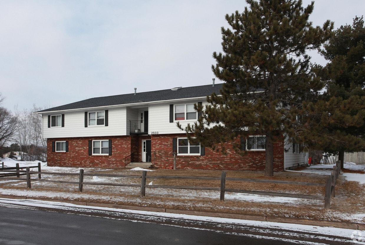 Building Photo - 2503 Fryklund Dr
