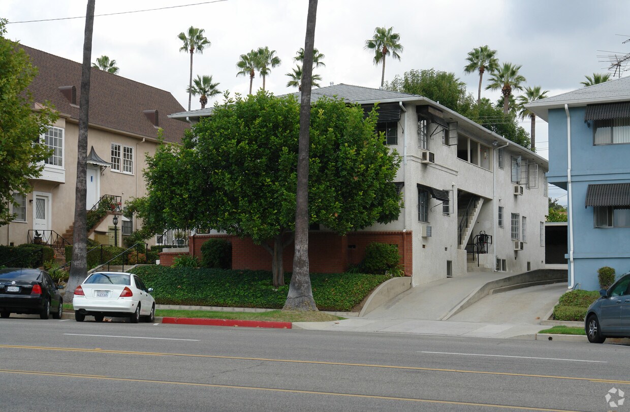 Building Photo - 1212 N Brand Blvd