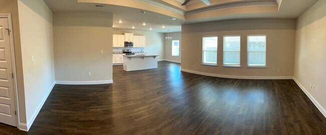 Building Photo - 9466 Belle Crk Dr