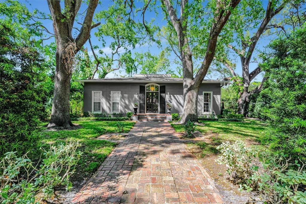 Foto principal - 3301 W Morrison Ave