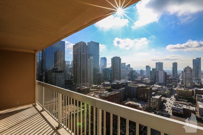 Best Views In River North House For Rent Chicago Il Building Photo Best Views In River North