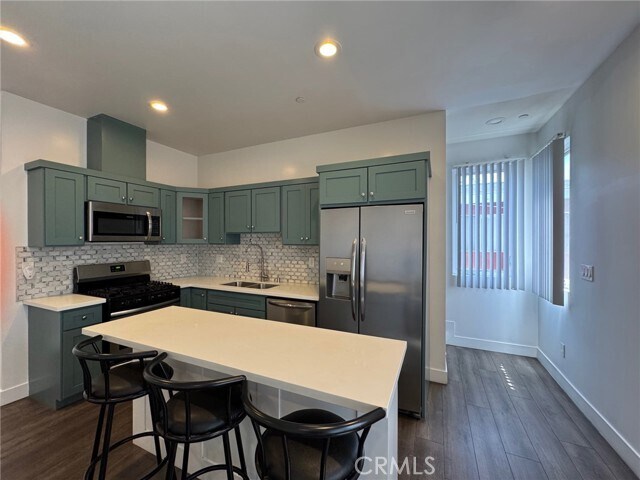 Foto principal - 1737 Magnolia Ave