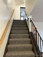 Building Photo - 427 Kaymar Dr