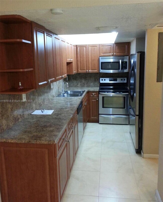 Foto del edificio - 14377 SW 97th Terrace