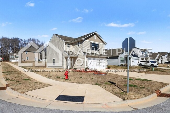 Building Photo - 3354 Brighton Dr