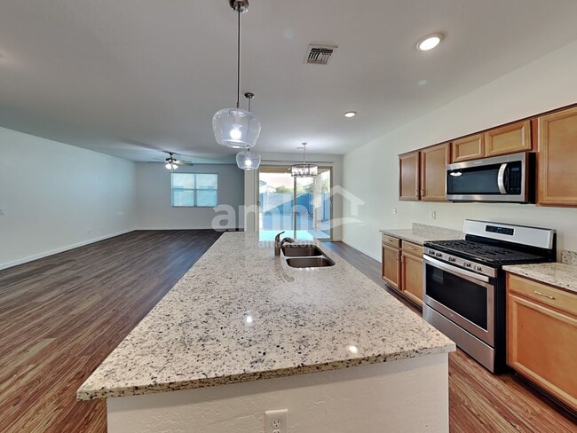 Foto del edificio - 7161 E Bobwhite Ct