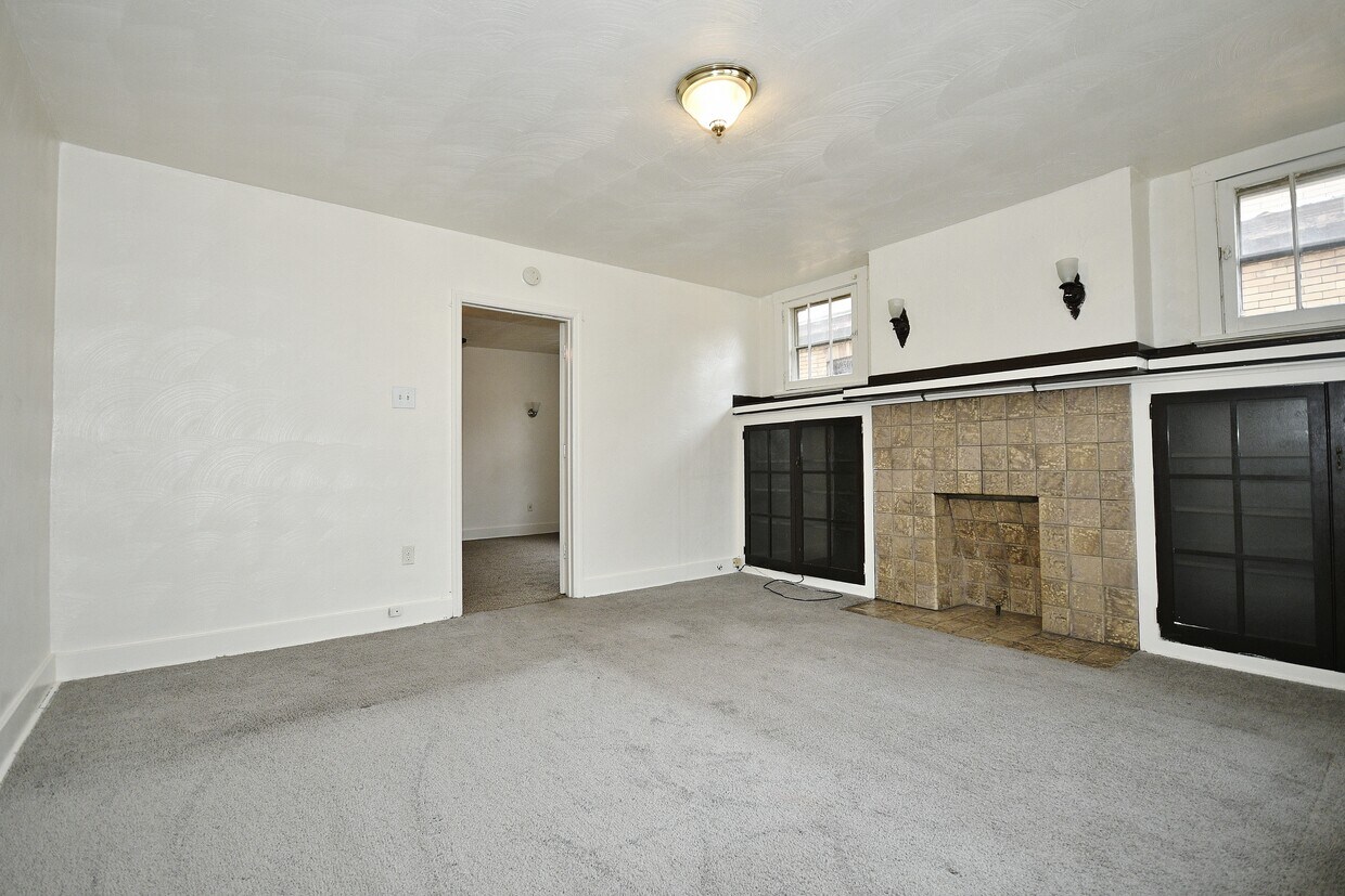 Primary Photo - 1718 Montier St