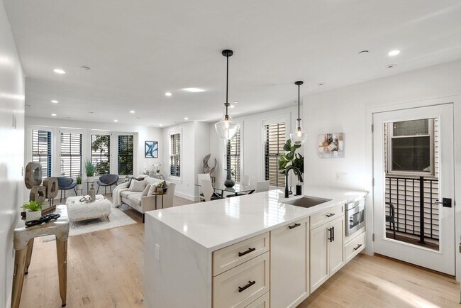 Foto del edificio - 57 Saratoga St