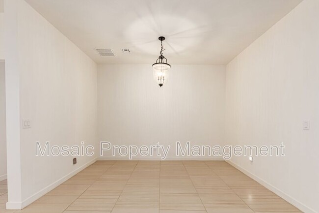 Foto del edificio - 35208 W Santa Monica Ave