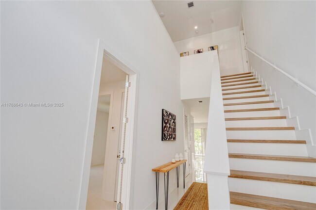 Foto del edificio - 1805 NW 22nd Ct