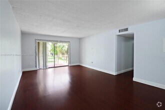 Building Photo - 13700 SW 62nd St