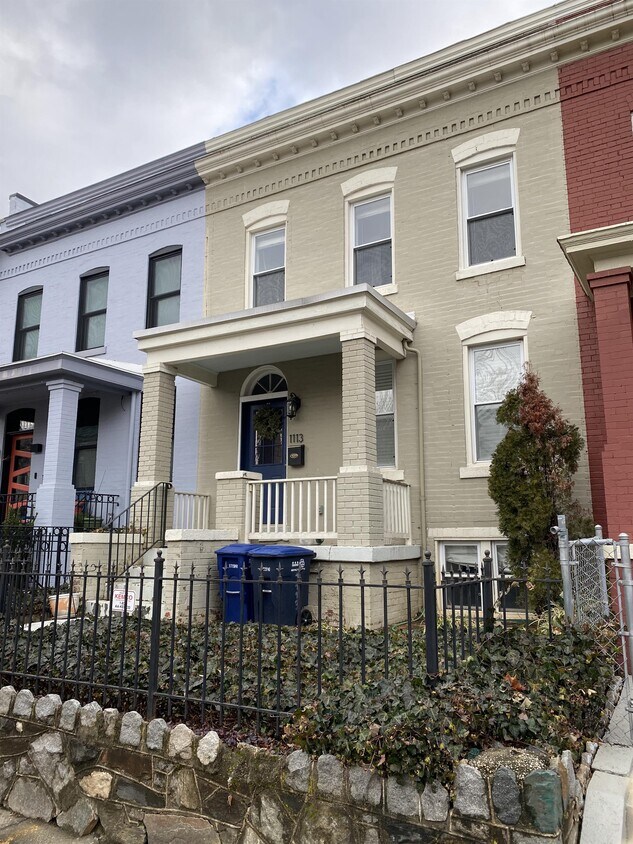 Primary Photo - 1113 7th St NE