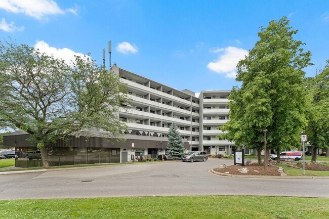 Building Photo - Plaza East Apartments