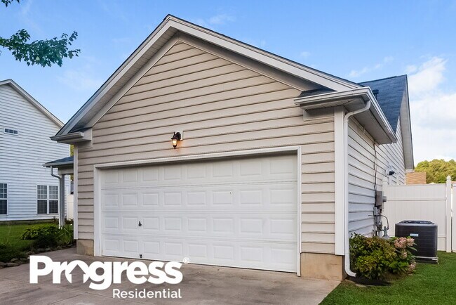 Building Photo - 132 Sterling Terrace Dr