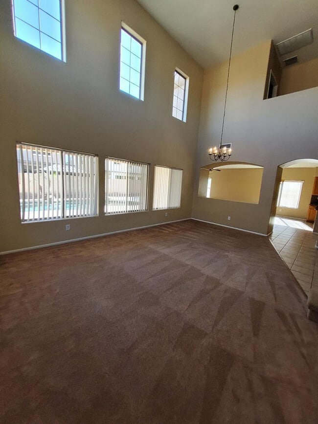 Foto del edificio - 17421 W Papago St