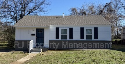 Building Photo - 3312 Alta Rd